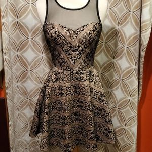 Trixxi Black Tan Mesh Junior's Dress Small